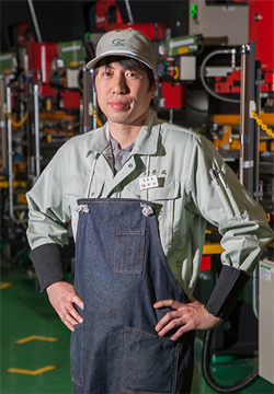 staff_03